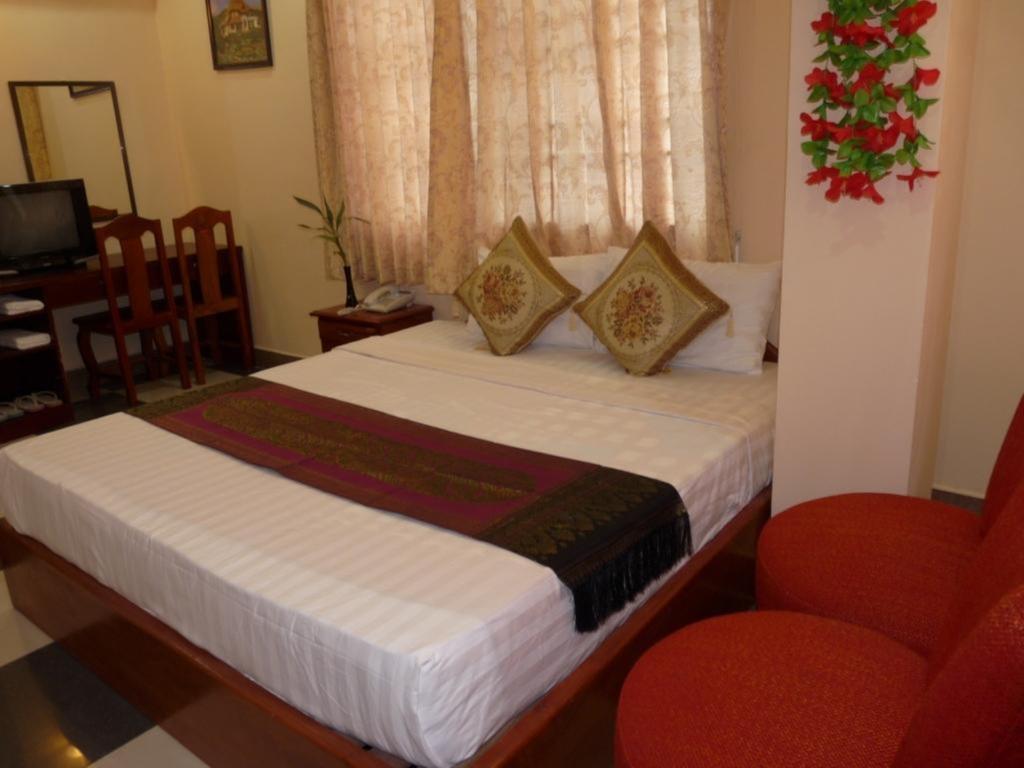 Hi Land Hotel Phnom Penh Ruang foto