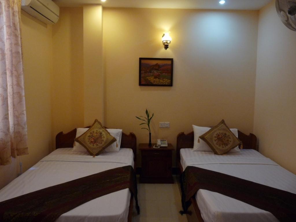 Hi Land Hotel Phnom Penh Ruang foto