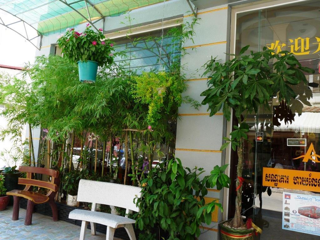 Hi Land Hotel Phnom Penh Bagian luar foto