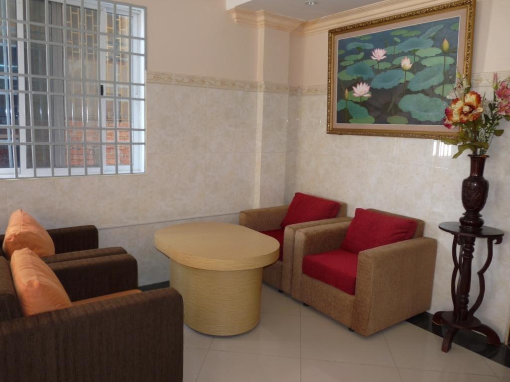 Hi Land Hotel Phnom Penh Bagian luar foto